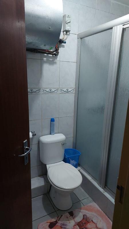 1 Bedroom Property for Sale in Overport KwaZulu-Natal