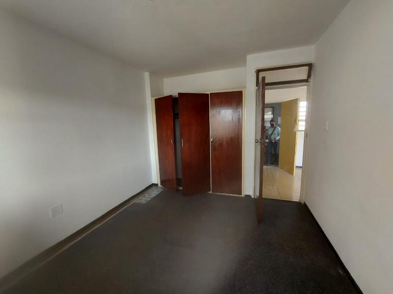 1 Bedroom Property for Sale in Briardene KwaZulu-Natal