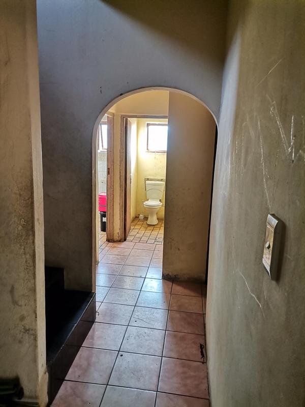 7 Bedroom Property for Sale in Kwadabeka KwaZulu-Natal