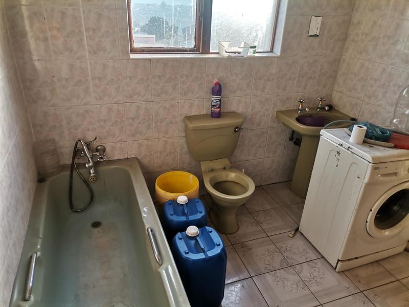 7 Bedroom Property for Sale in Kwadabeka KwaZulu-Natal