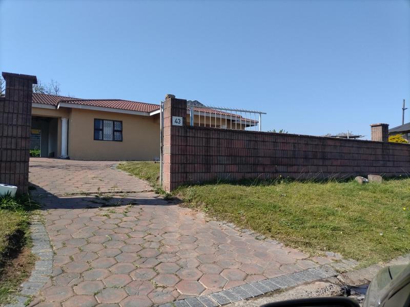 3 Bedroom Property for Sale in Kwandengezi KwaZulu-Natal