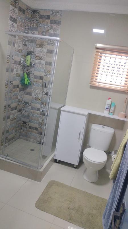 2 Bedroom Property for Sale in Morningside KwaZulu-Natal