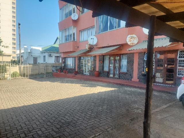 2 Bedroom Property for Sale in Amanzimtoti KwaZulu-Natal