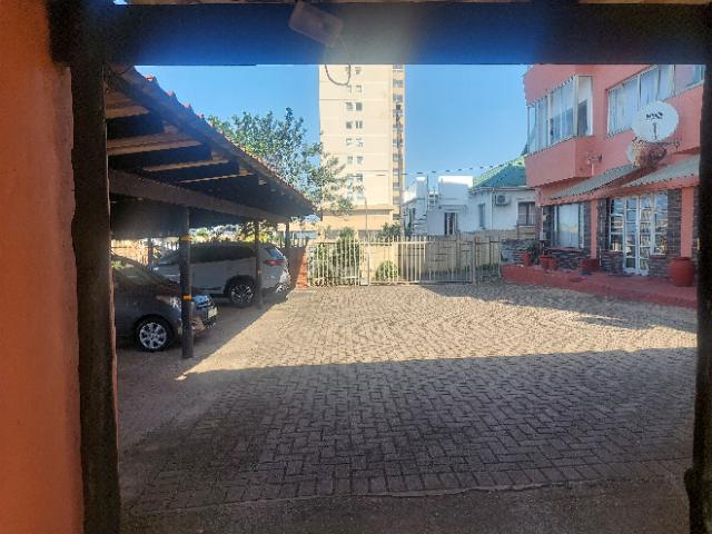 2 Bedroom Property for Sale in Amanzimtoti KwaZulu-Natal