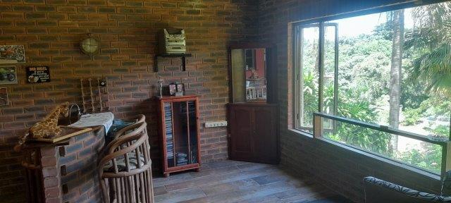 3 Bedroom Property for Sale in Mount Vernon KwaZulu-Natal