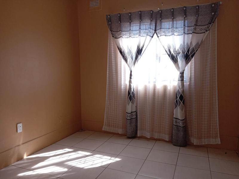 To Let 3 Bedroom Property for Rent in Wyebank KwaZulu-Natal