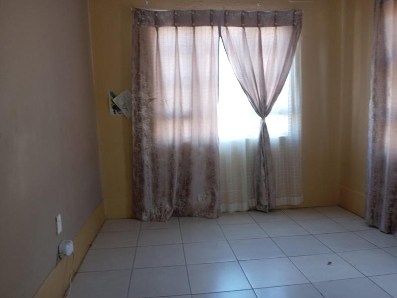 To Let 3 Bedroom Property for Rent in Wyebank KwaZulu-Natal