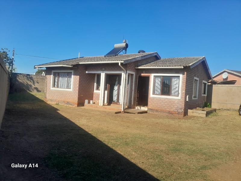 3 Bedroom Property for Sale in Kwamashu KwaZulu-Natal