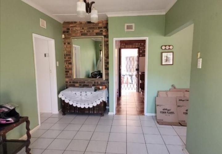 5 Bedroom Property for Sale in Veld En Vlei KwaZulu-Natal