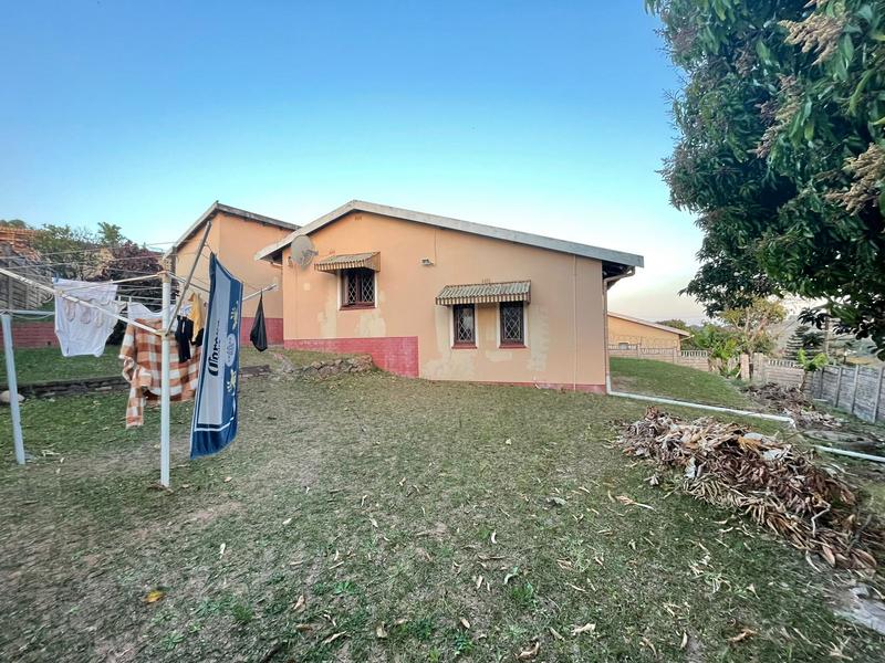 3 Bedroom Property for Sale in Umlazi KwaZulu-Natal