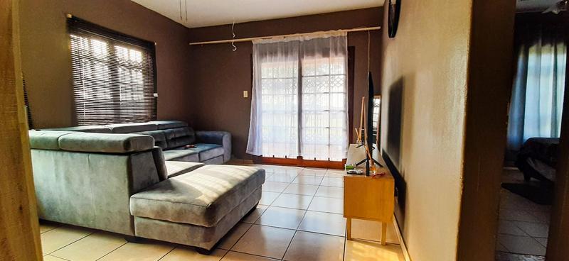 2 Bedroom Property for Sale in Arboretum KwaZulu-Natal