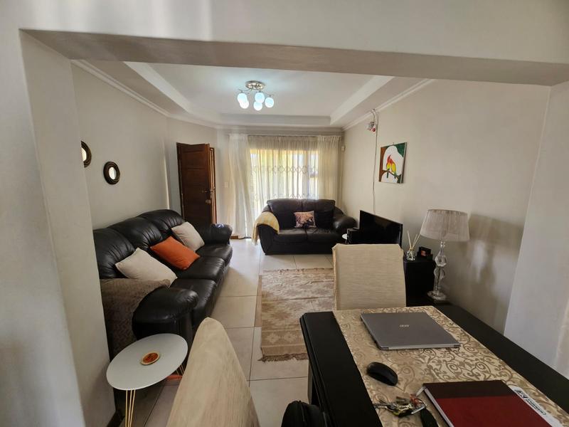 3 Bedroom Property for Sale in Esikhawini KwaZulu-Natal