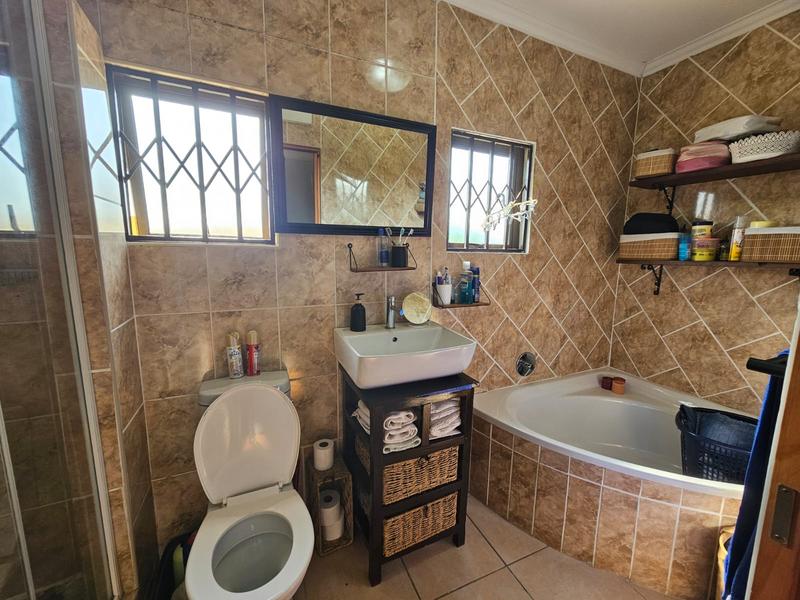 3 Bedroom Property for Sale in Esikhawini KwaZulu-Natal