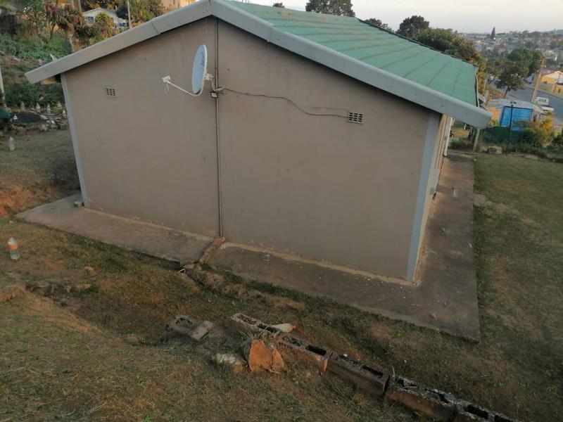 2 Bedroom Property for Sale in Umlazi KwaZulu-Natal