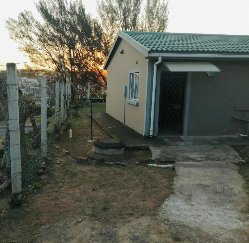 2 Bedroom Property for Sale in Umlazi KwaZulu-Natal