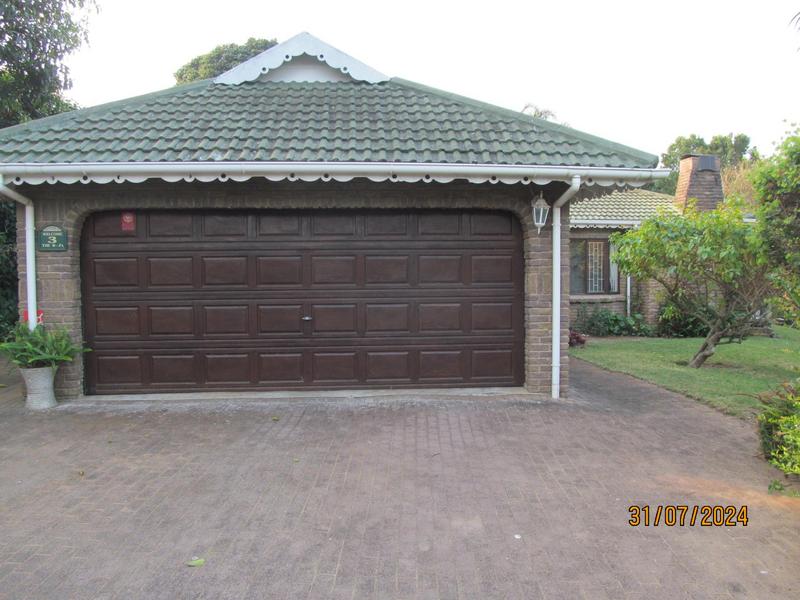 3 Bedroom Property for Sale in Umtentweni KwaZulu-Natal