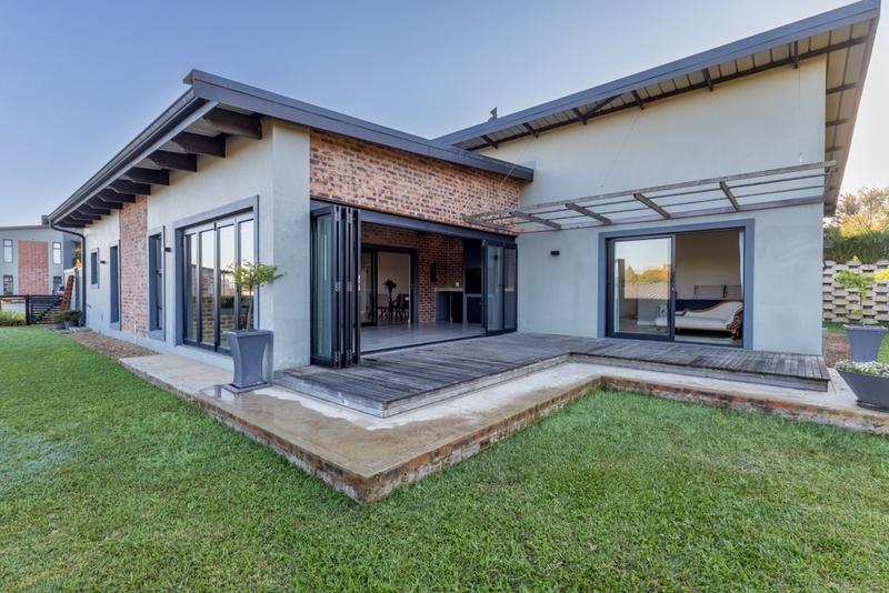 3 Bedroom Property for Sale in Leonard KwaZulu-Natal