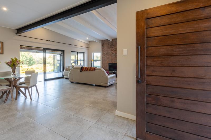 3 Bedroom Property for Sale in Leonard KwaZulu-Natal