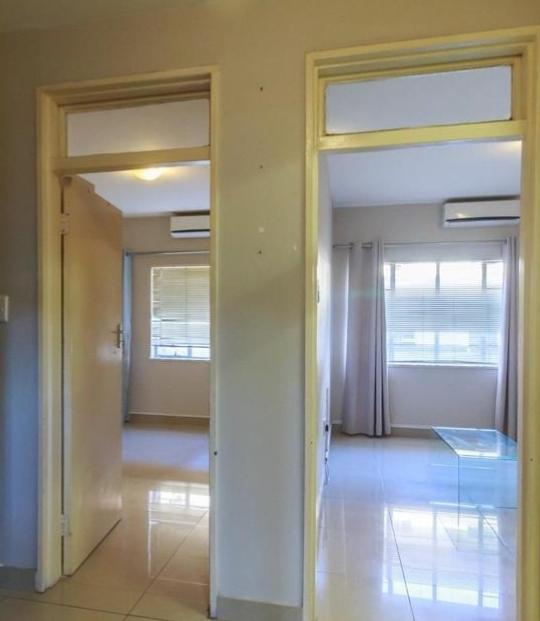 To Let 1 Bedroom Property for Rent in Overport KwaZulu-Natal