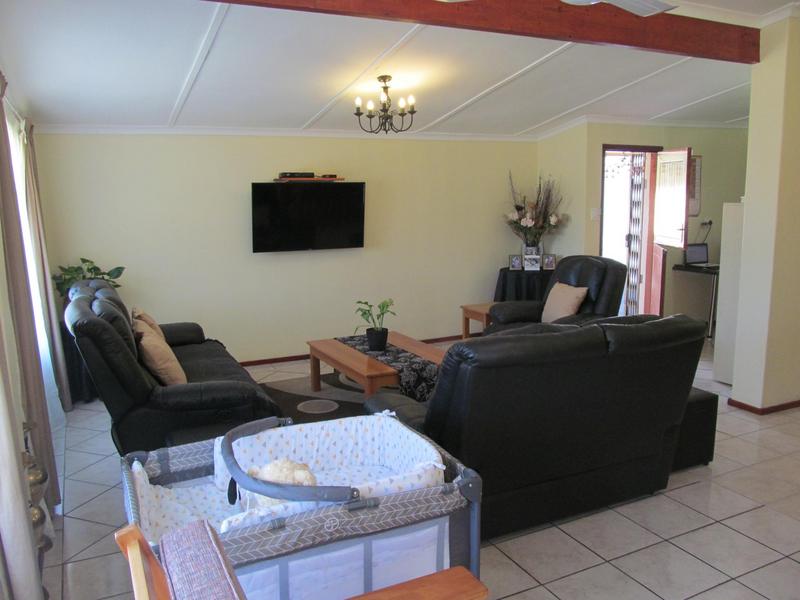 3 Bedroom Property for Sale in Southport KwaZulu-Natal