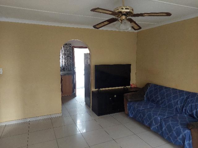 To Let 2 Bedroom Property for Rent in Illovo KwaZulu-Natal