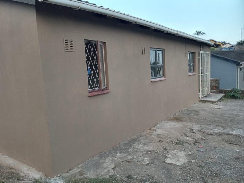 To Let 2 Bedroom Property for Rent in Umzinto KwaZulu-Natal