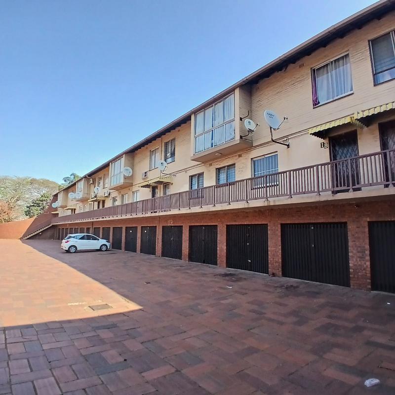 3 Bedroom Property for Sale in Montclair KwaZulu-Natal