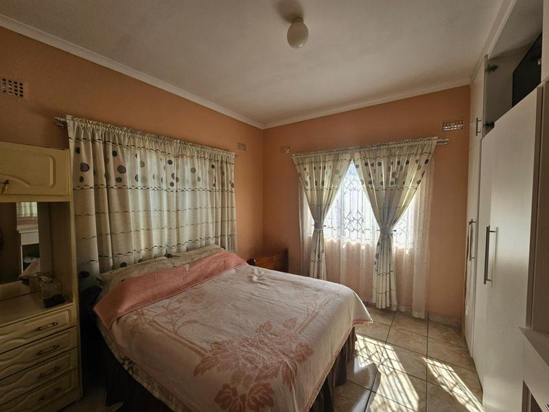 4 Bedroom Property for Sale in Trenance Park KwaZulu-Natal