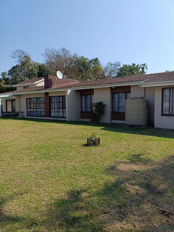 4 Bedroom Property for Sale in Manors KwaZulu-Natal