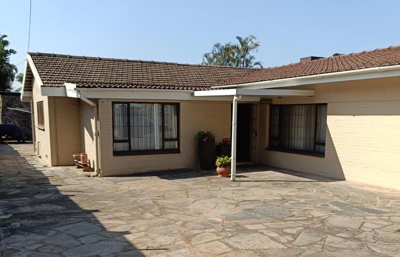 4 Bedroom Property for Sale in Manors KwaZulu-Natal