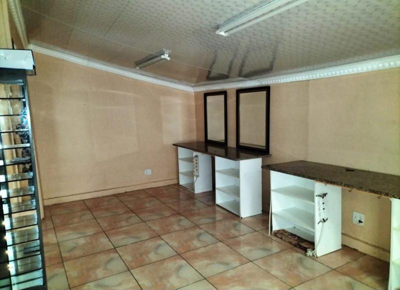 2 Bedroom Property for Sale in Chatsworth KwaZulu-Natal