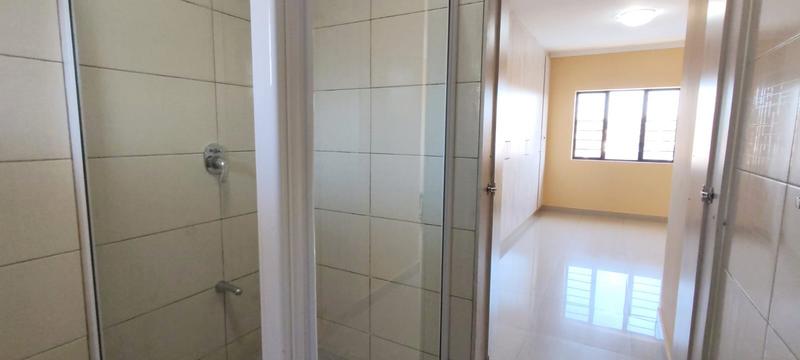 To Let 3 Bedroom Property for Rent in Overport KwaZulu-Natal