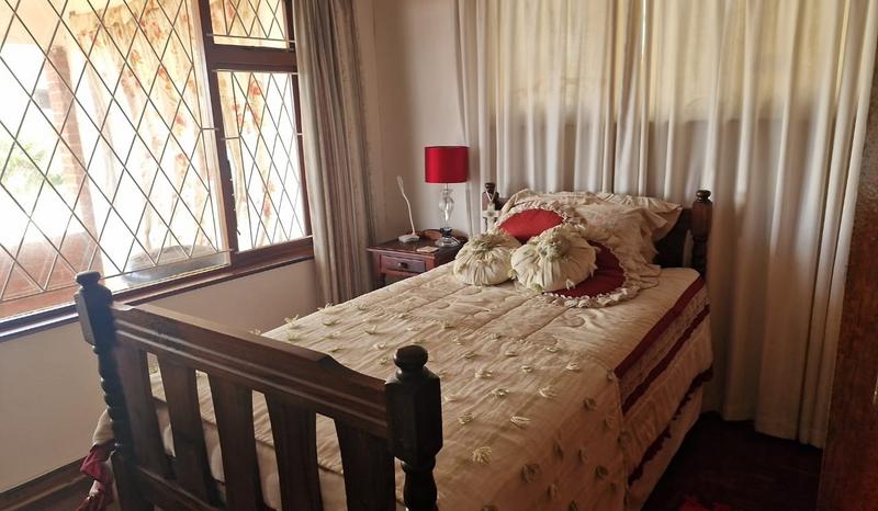 4 Bedroom Property for Sale in Uvongo KwaZulu-Natal