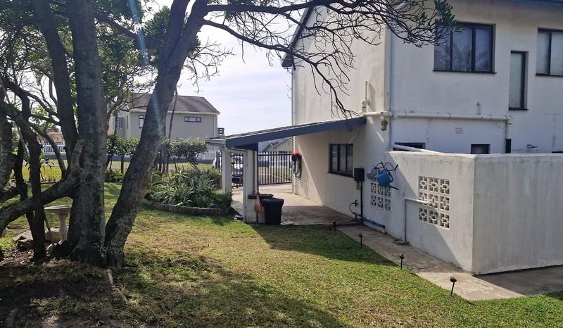 4 Bedroom Property for Sale in Uvongo KwaZulu-Natal