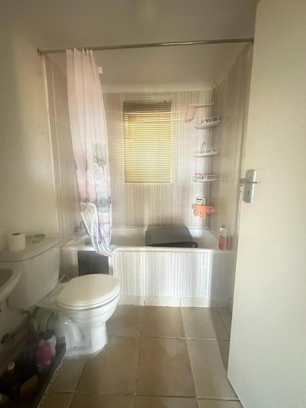 2 Bedroom Property for Sale in Montclair KwaZulu-Natal