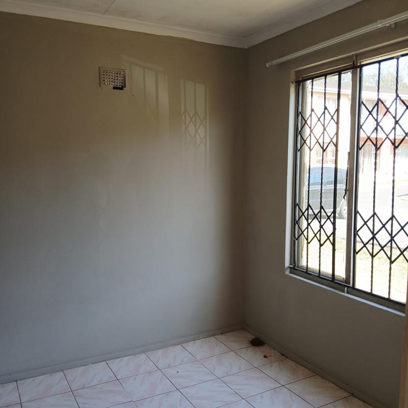 3 Bedroom Property for Sale in Woodhaven KwaZulu-Natal