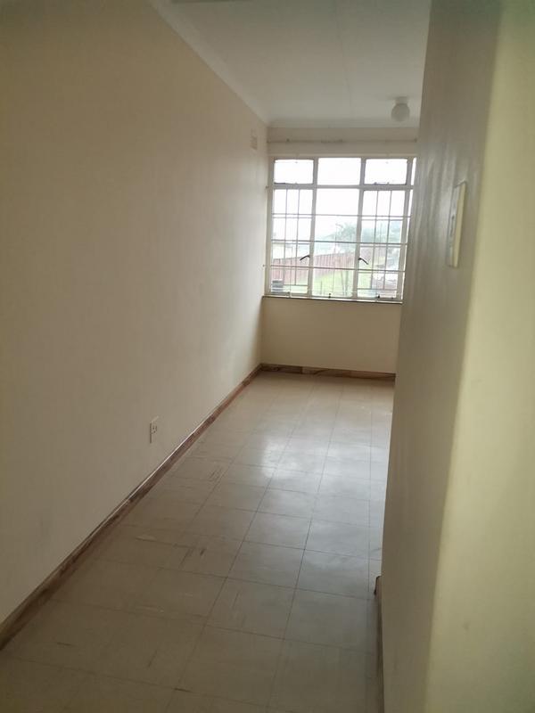 To Let 2 Bedroom Property for Rent in Empangeni Central KwaZulu-Natal