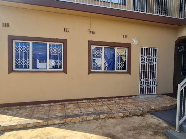 To Let 2 Bedroom Property for Rent in Mount Edgecombe KwaZulu-Natal