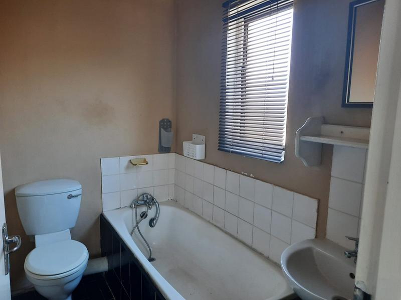 1 Bedroom Property for Sale in Eastbury KwaZulu-Natal