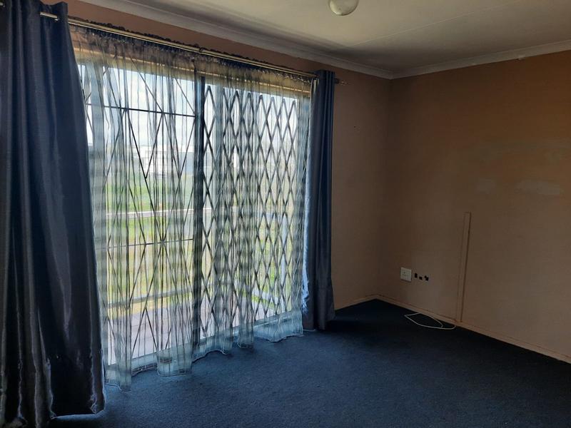 1 Bedroom Property for Sale in Eastbury KwaZulu-Natal