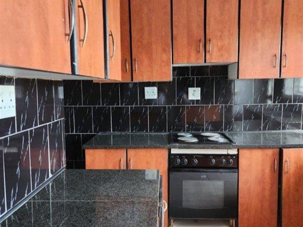 2 Bedroom Property for Sale in Grove End KwaZulu-Natal