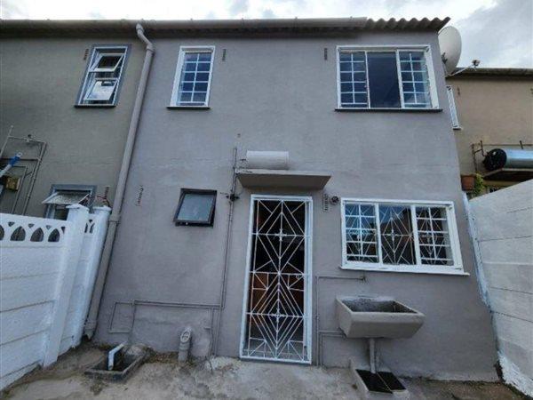 2 Bedroom Property for Sale in Grove End KwaZulu-Natal