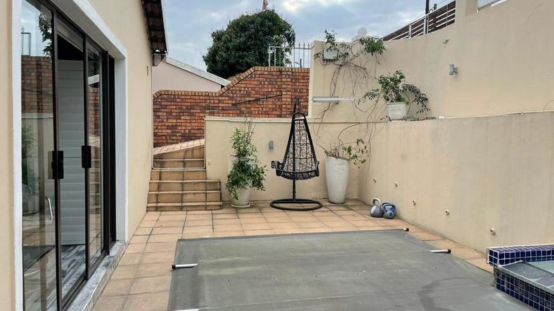 3 Bedroom Property for Sale in Woodview KwaZulu-Natal