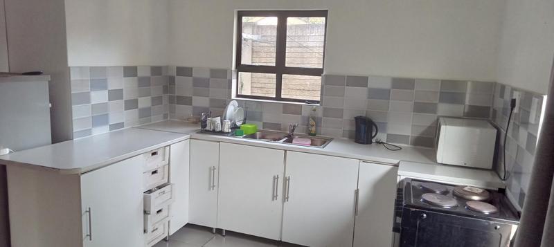 To Let 2 Bedroom Property for Rent in Cowies Hill Park KwaZulu-Natal