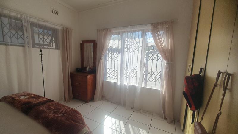 3 Bedroom Property for Sale in Sea Park KwaZulu-Natal