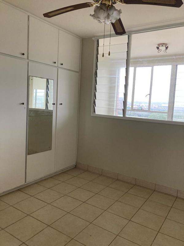 2 Bedroom Property for Sale in Umbilo KwaZulu-Natal