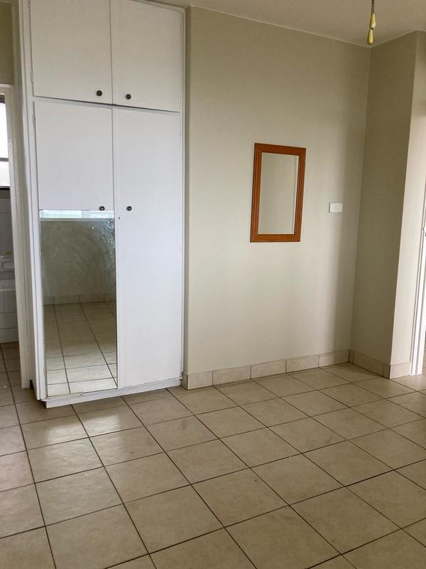 2 Bedroom Property for Sale in Umbilo KwaZulu-Natal