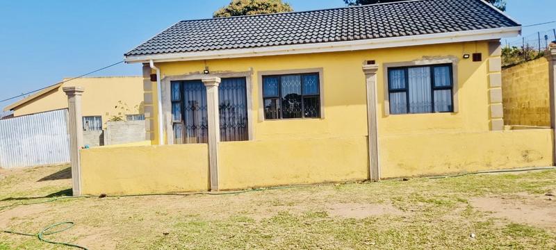 3 Bedroom Property for Sale in Ntuzuma KwaZulu-Natal