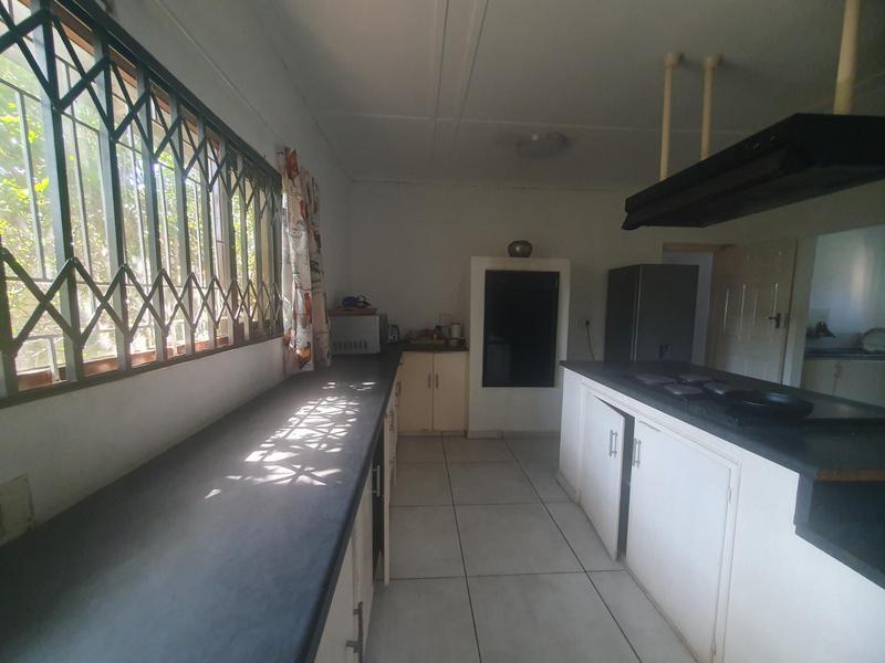 4 Bedroom Property for Sale in Hibberdene KwaZulu-Natal