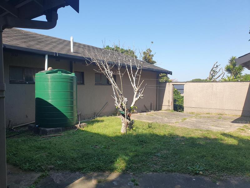 4 Bedroom Property for Sale in Hibberdene KwaZulu-Natal